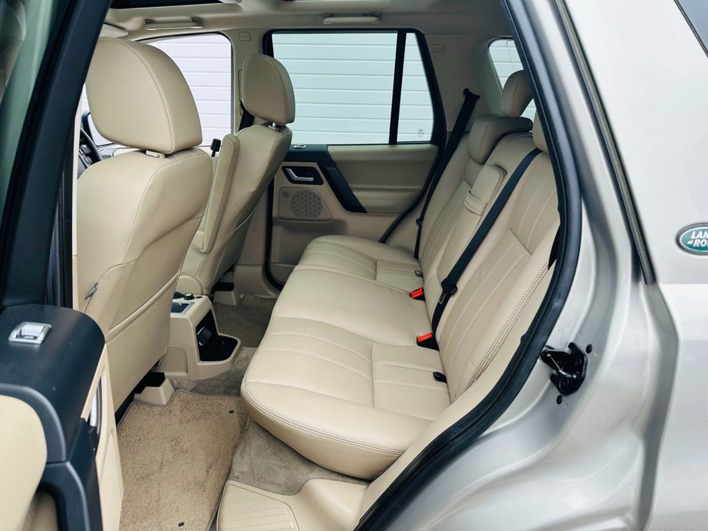 Used Land Rover Freelander 2011 for sale - 77631736: Photo 32