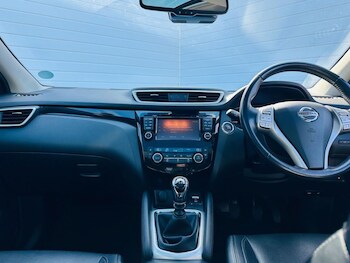 Used Nissan Qashqai 2016 for sale - 78110579: Photo