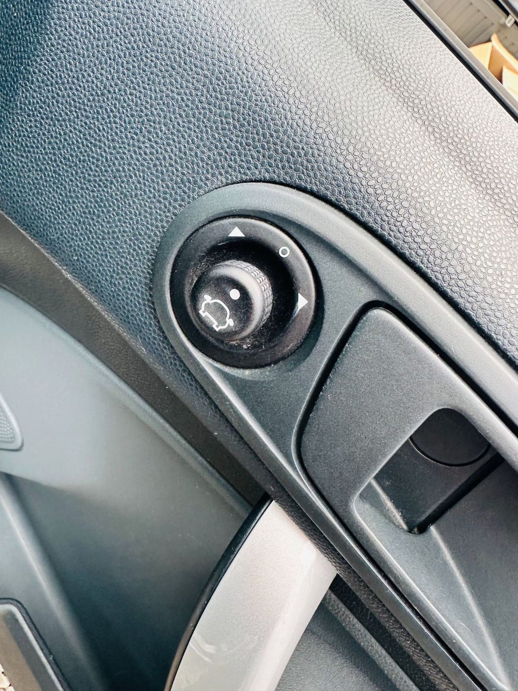 Used Ford Fiesta 2010 for sale - 77442303: Photo 19