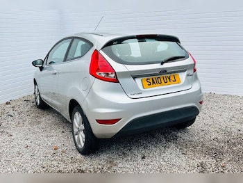 Used Ford Fiesta 2010 for sale - 77442303: Photo