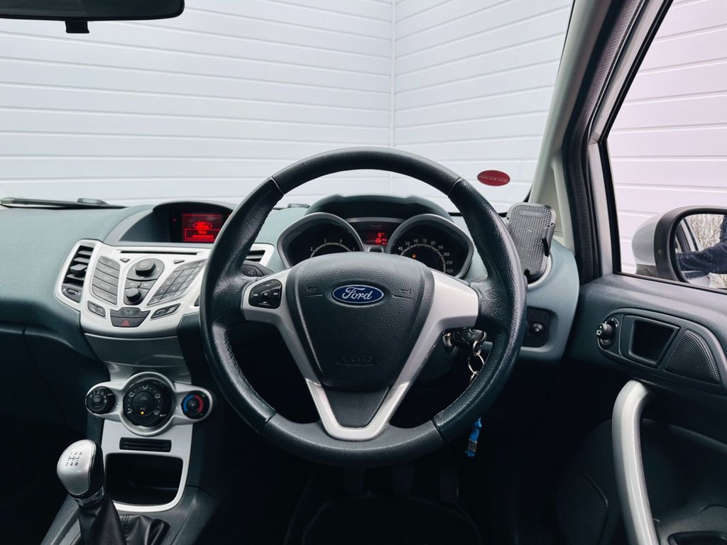 Used Ford Fiesta 2010 for sale - 77442303: Photo 3