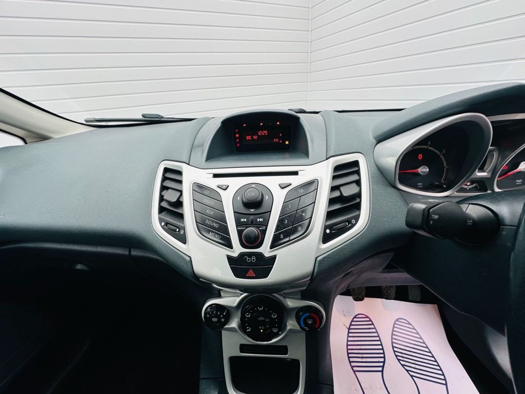 Used Ford Fiesta 2010 for sale - 77346766: Photo 18