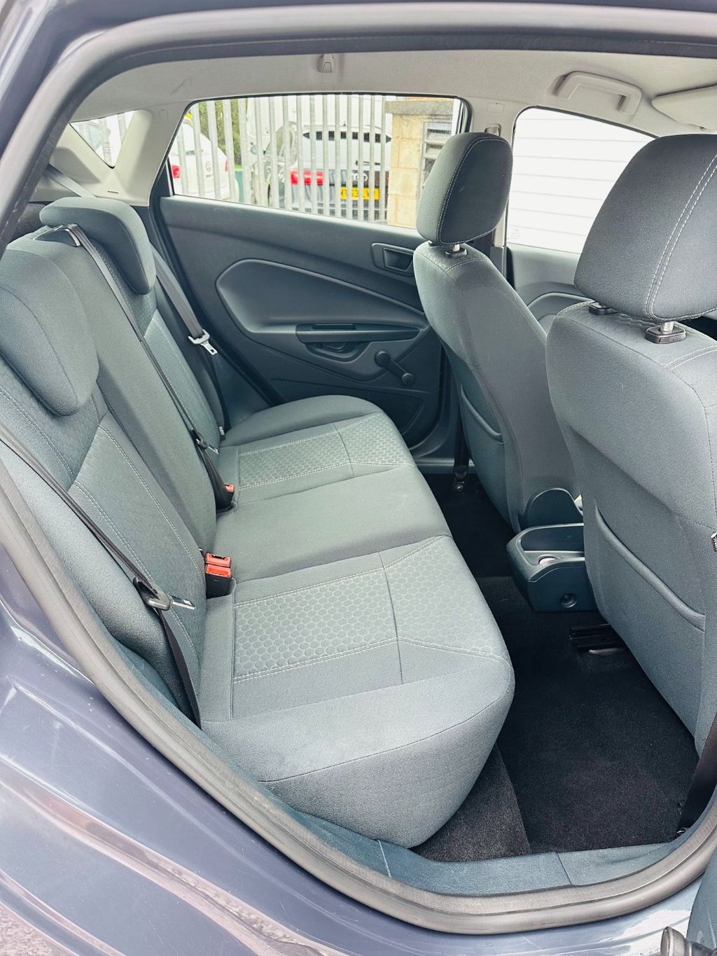 Used Ford Fiesta 2011 for sale - 76406165: Photo 14