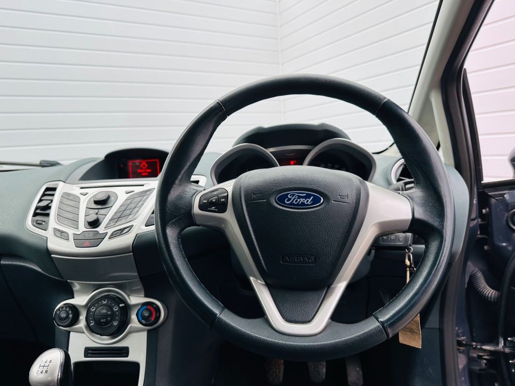 Used Ford Fiesta 2011 for sale - 76406165: Photo 17