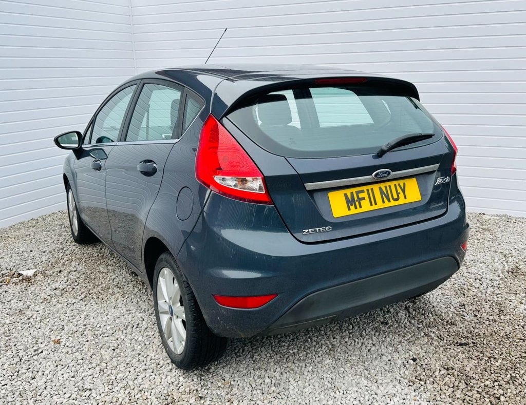 Used Ford Fiesta 2011 for sale - 76406165: Photo 3