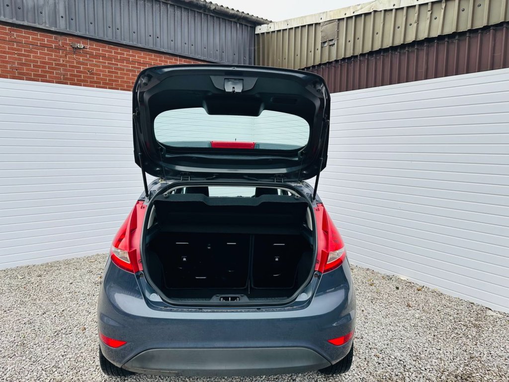 Used Ford Fiesta 2011 for sale - 76406165: Photo 7