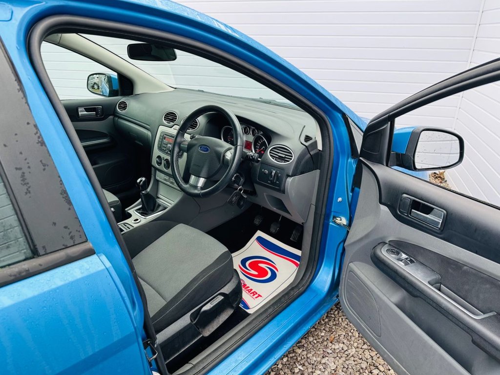 Used Ford Focus 2010 for sale - 76559313: Photo 15