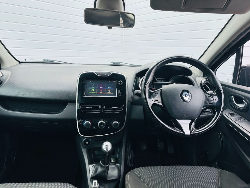 Used Renault Clio 2016 for sale - 77609012: Photo 3