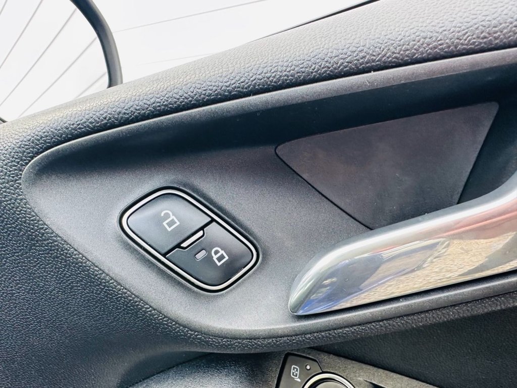 Used Ford Fiesta 2017 for sale - 77631735: Photo 29