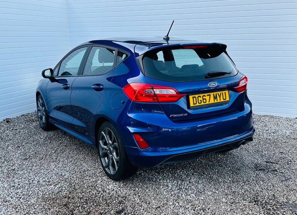 Used Ford Fiesta 2017 for sale - 77631735: Photo 3