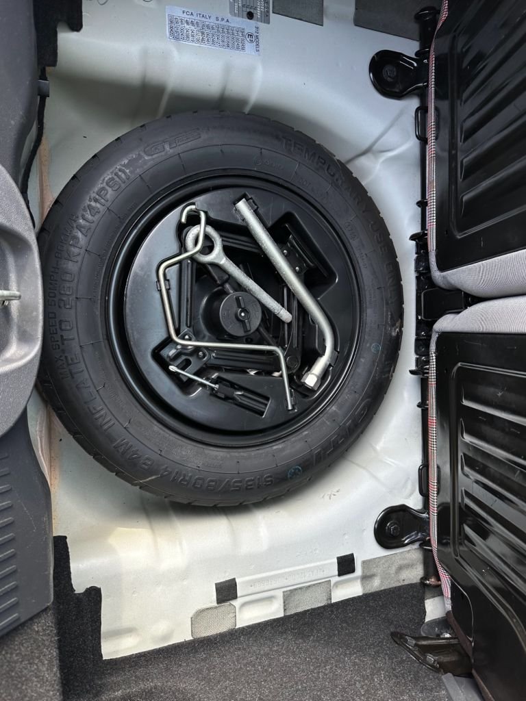 Used Ford Fiesta 2017 for sale - 77631735: Photo 41