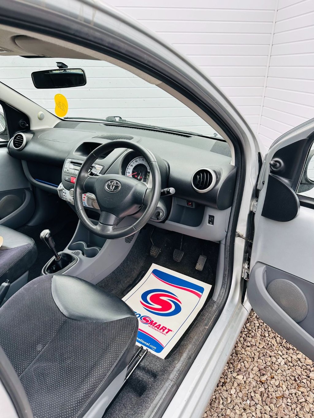 Used Toyota AYGO 2012 for sale - 76406410: Photo 10