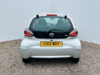 Used Toyota AYGO 2012 for sale - 76406410: Photo