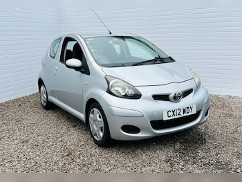 Used Toyota AYGO 2012 for sale - 76406410: Photo