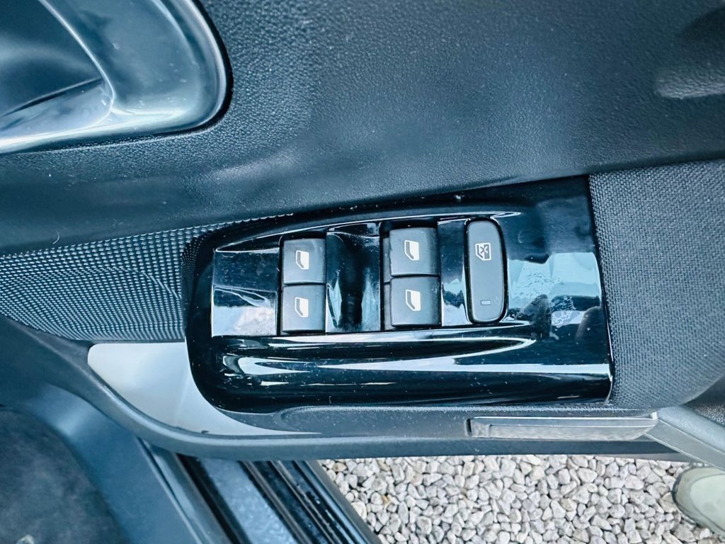 Used Citroen C3 2018 for sale - 76966253: Photo 11