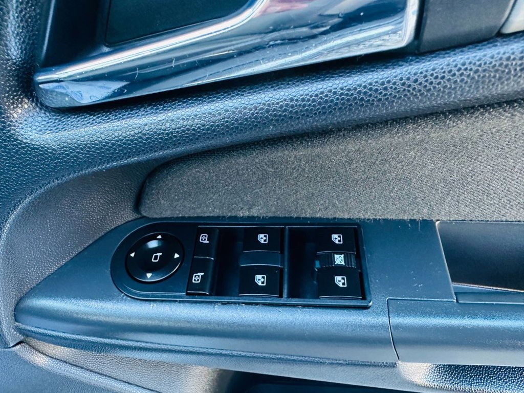 Used Vauxhall Astra 2008 for sale - 77739548: Photo 18