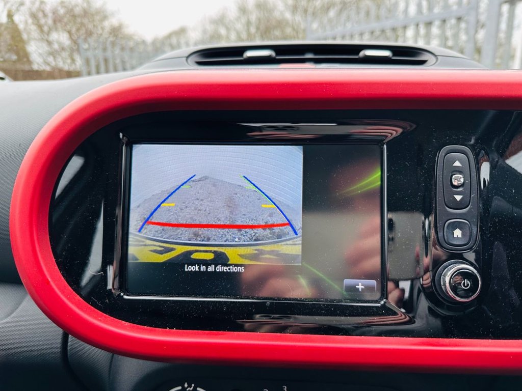 Used Renault Twingo 2014 for sale - 77145677: Photo 18