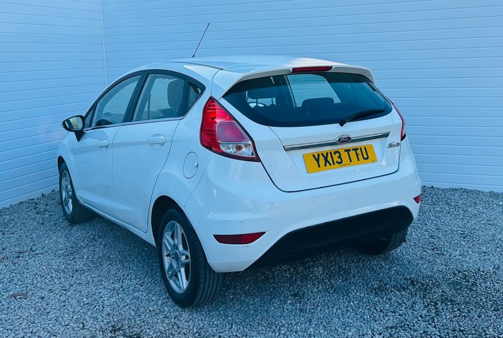 Used Ford Fiesta 2013 for sale - 77748811: Photo 2