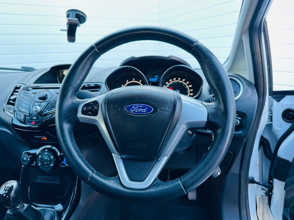 Used Ford Fiesta 2013 for sale - 77748811: Photo 22