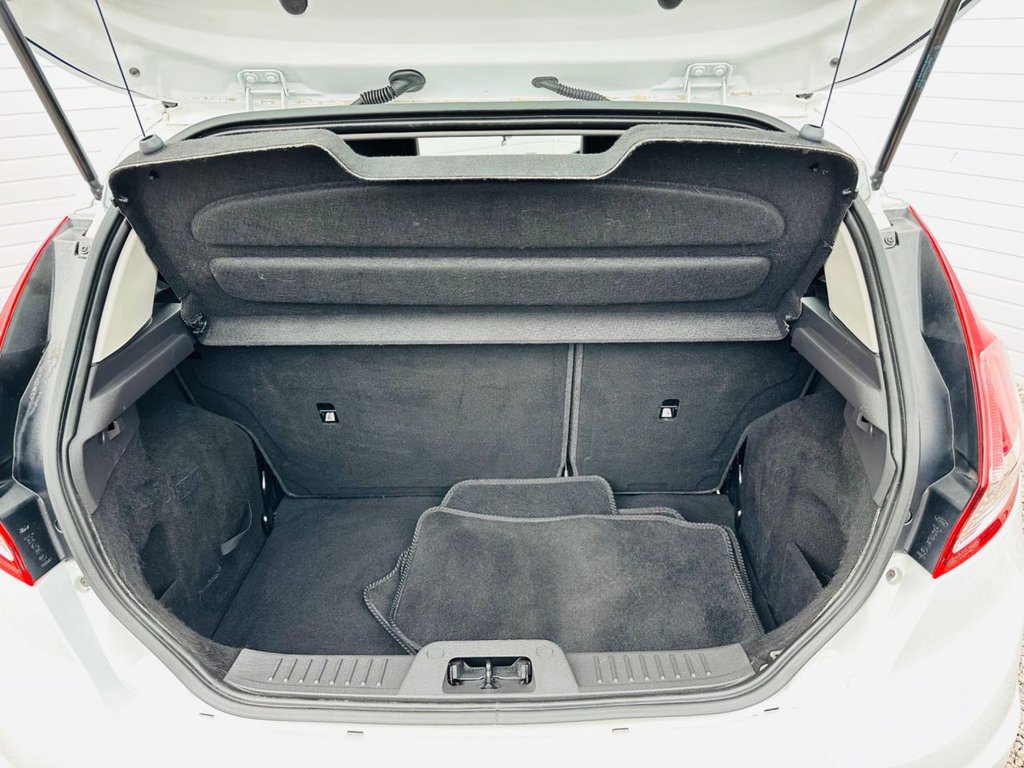 Used Ford Fiesta 2015 for sale - 77681017: Photo 25