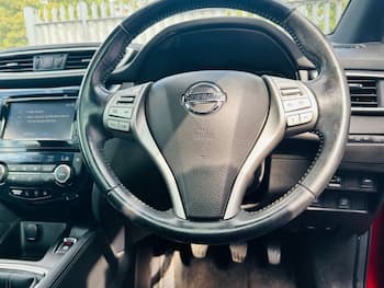 Used Nissan Qashqai 2017 for sale - 79686501: Photo