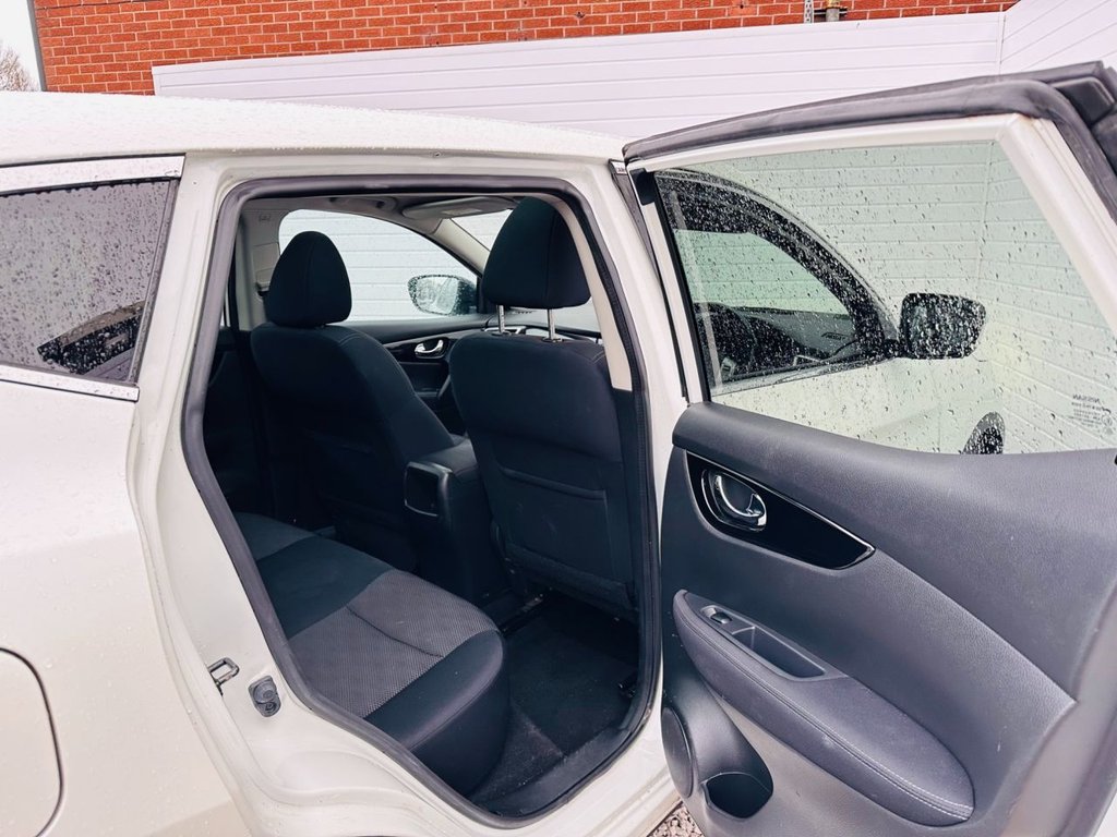 Used Nissan Qashqai 2014 for sale - 76552063: Photo 13