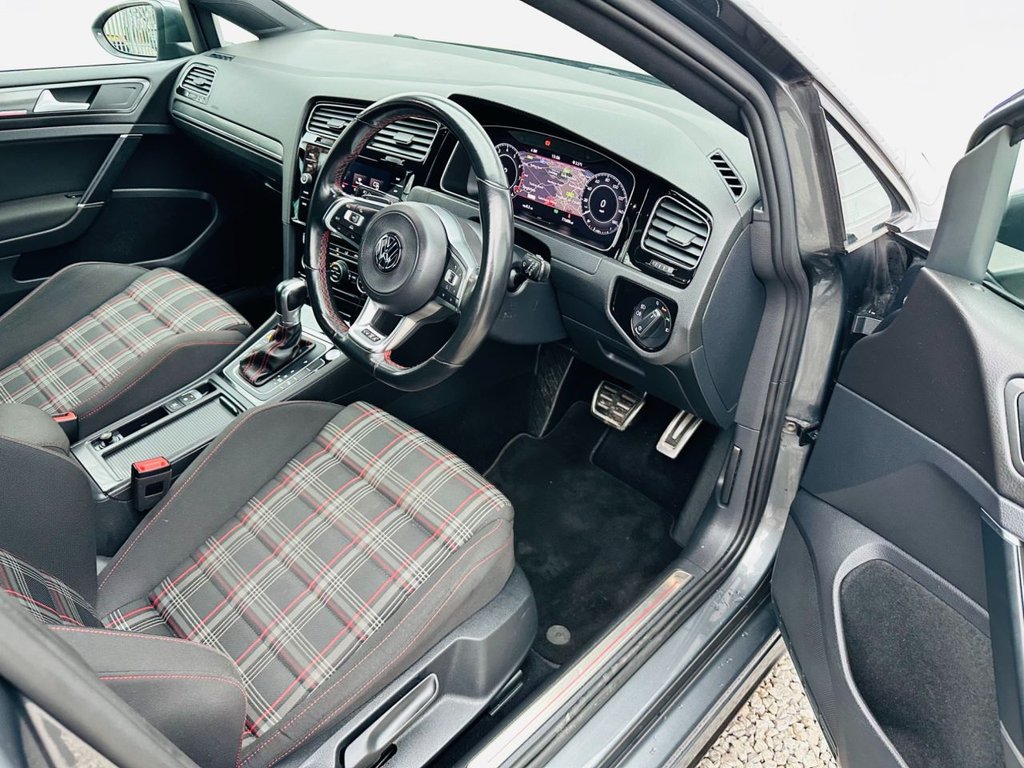 Used Volkswagen Golf 2018 for sale - 77427854: Photo 10