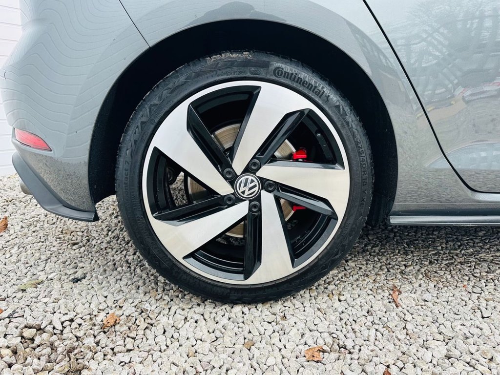 Used Volkswagen Golf 2018 for sale - 77427854: Photo 31