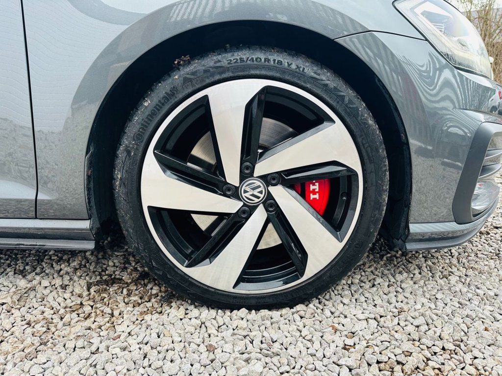 Used Volkswagen Golf 2018 for sale - 77427854: Photo 32