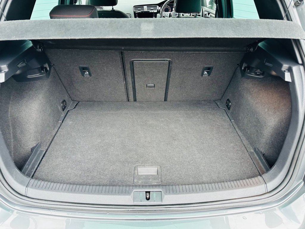 Used Volkswagen Golf 2018 for sale - 77427854: Photo 37