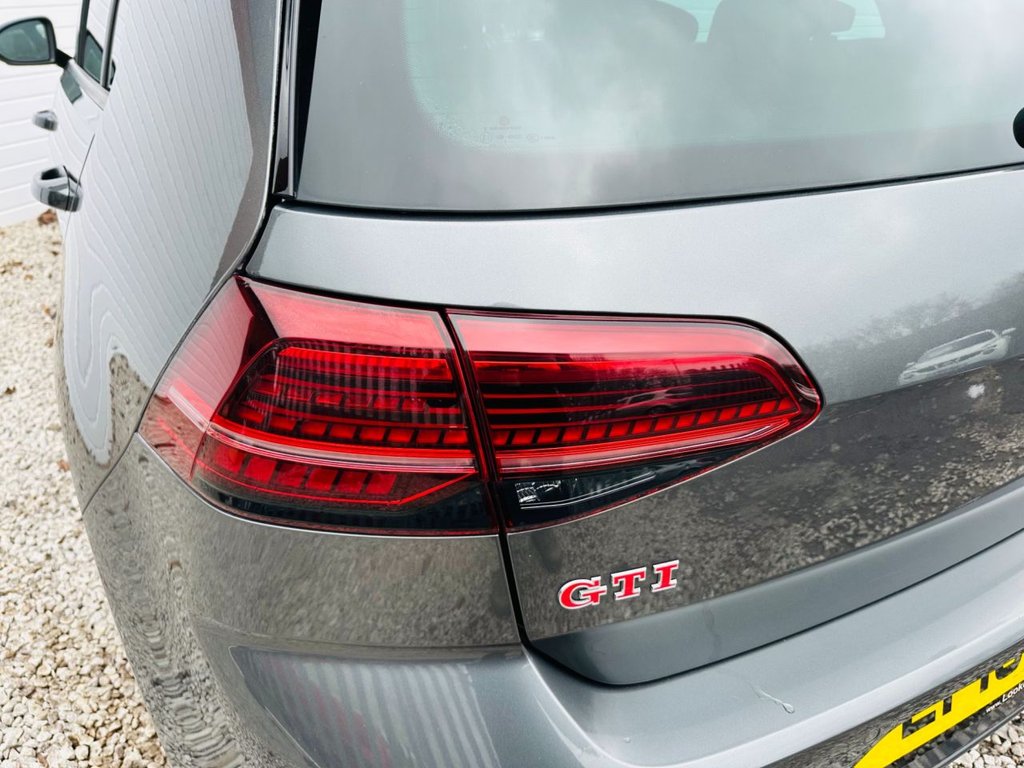 Used Volkswagen Golf 2018 for sale - 77427854: Photo 41