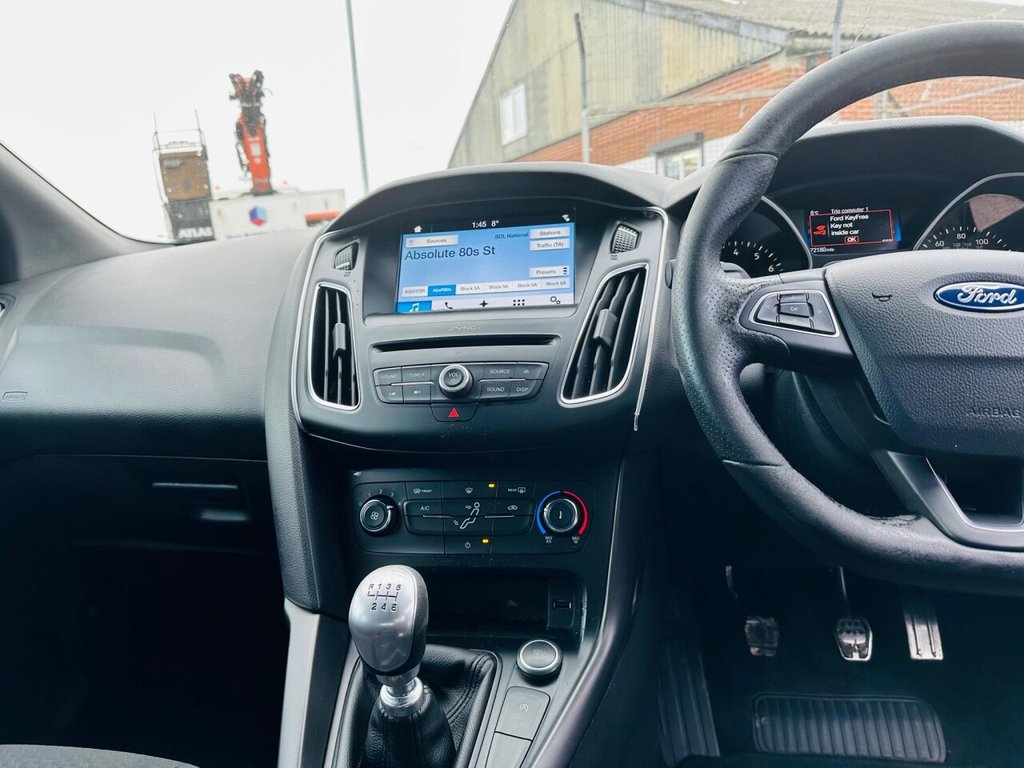 Used Ford Focus 2017 for sale - 76406241: Photo 9