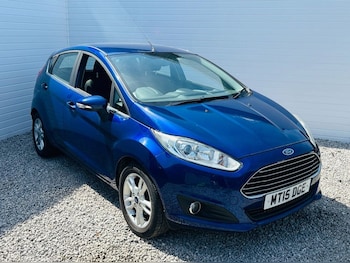 Used Ford Fiesta 2015 for sale - 79462068: Photo