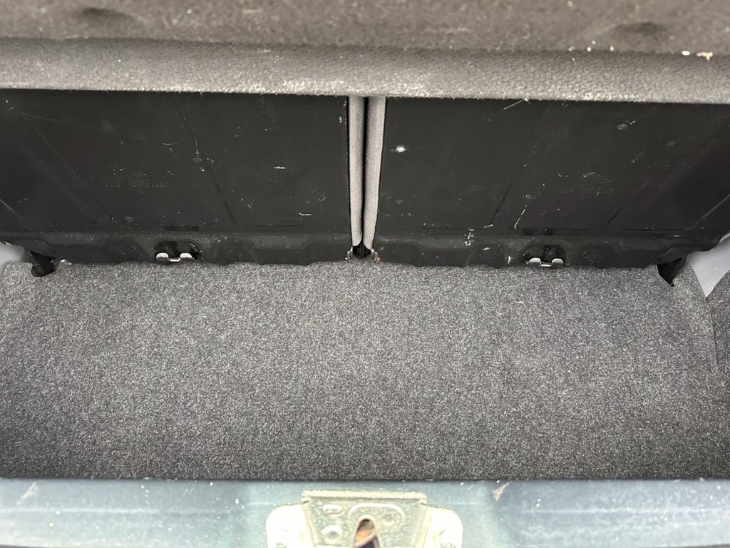 Used Toyota AYGO 2010 for sale - 77145679: Photo 15