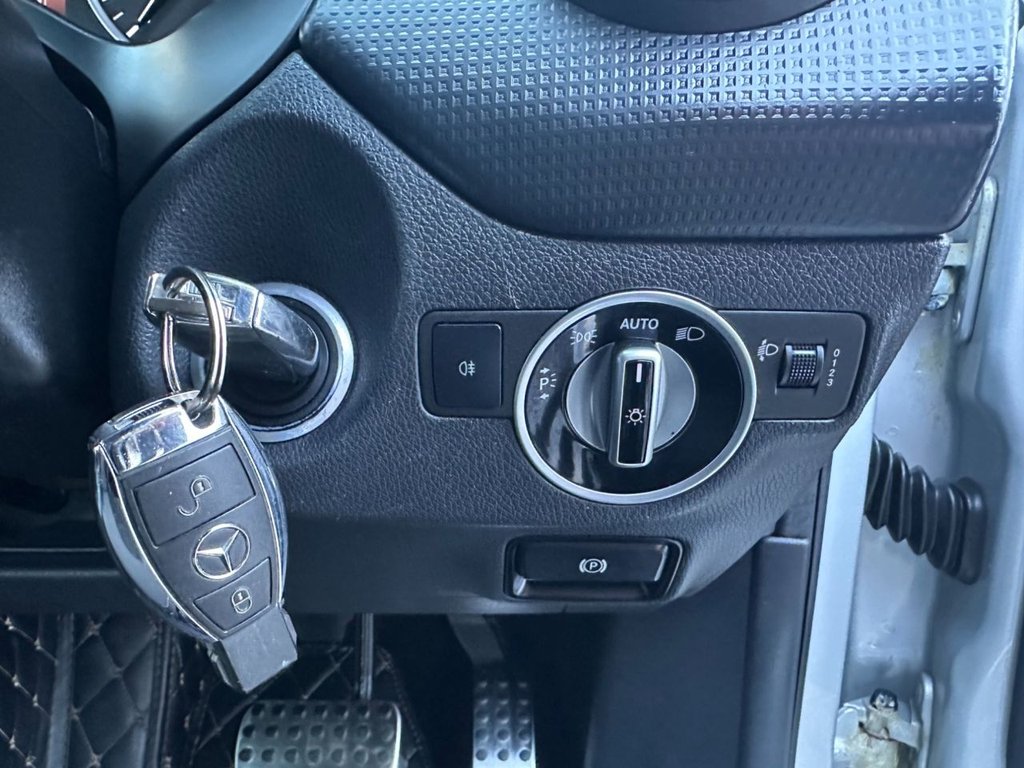 Used Mercedes-Benz A-Class 2015 for sale - 76647708: Photo 40