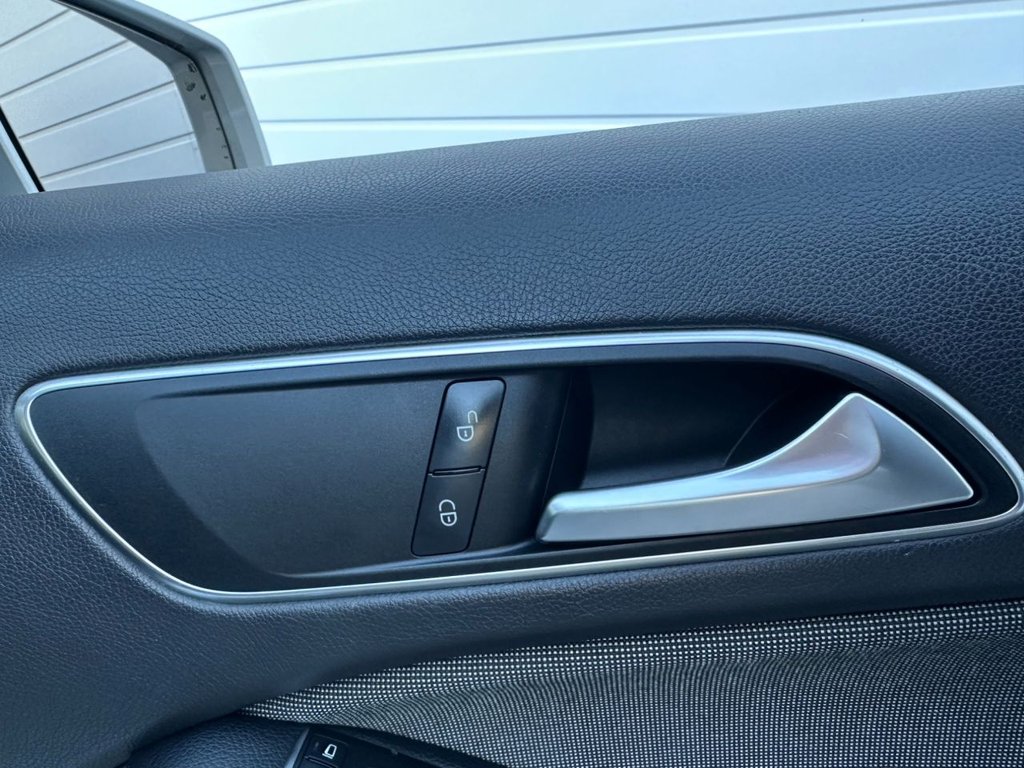 Used Mercedes-Benz A-Class 2015 for sale - 76647708: Photo 41