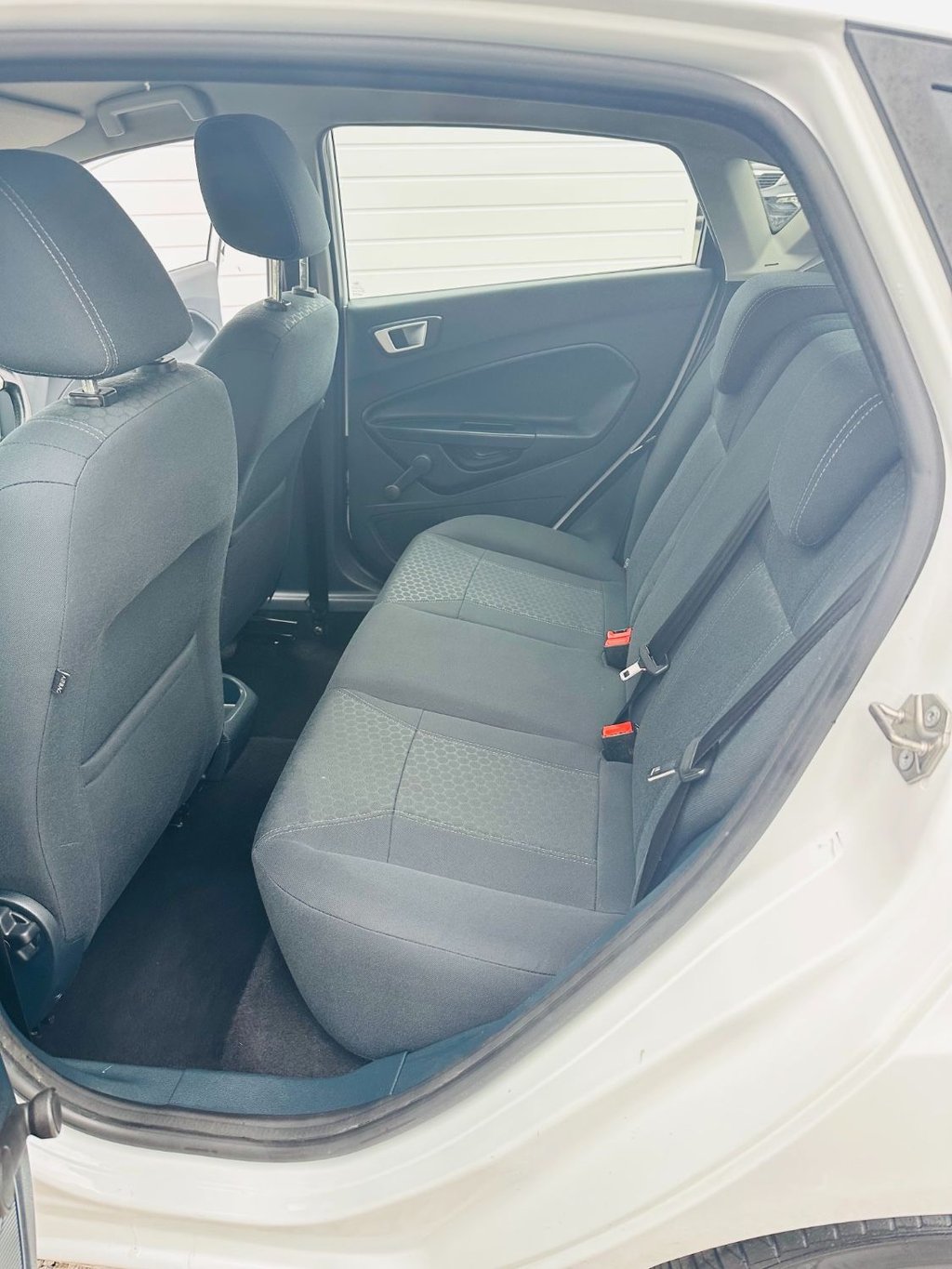 Used Ford Fiesta 2012 for sale - 76406209: Photo 17