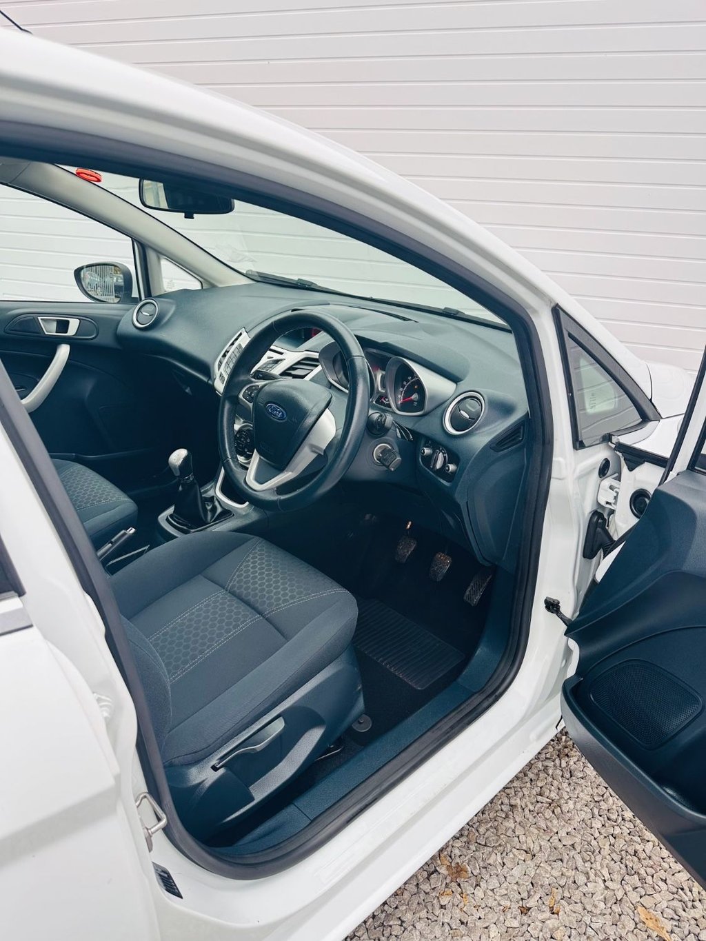 Used Ford Fiesta 2012 for sale - 76406209: Photo 19