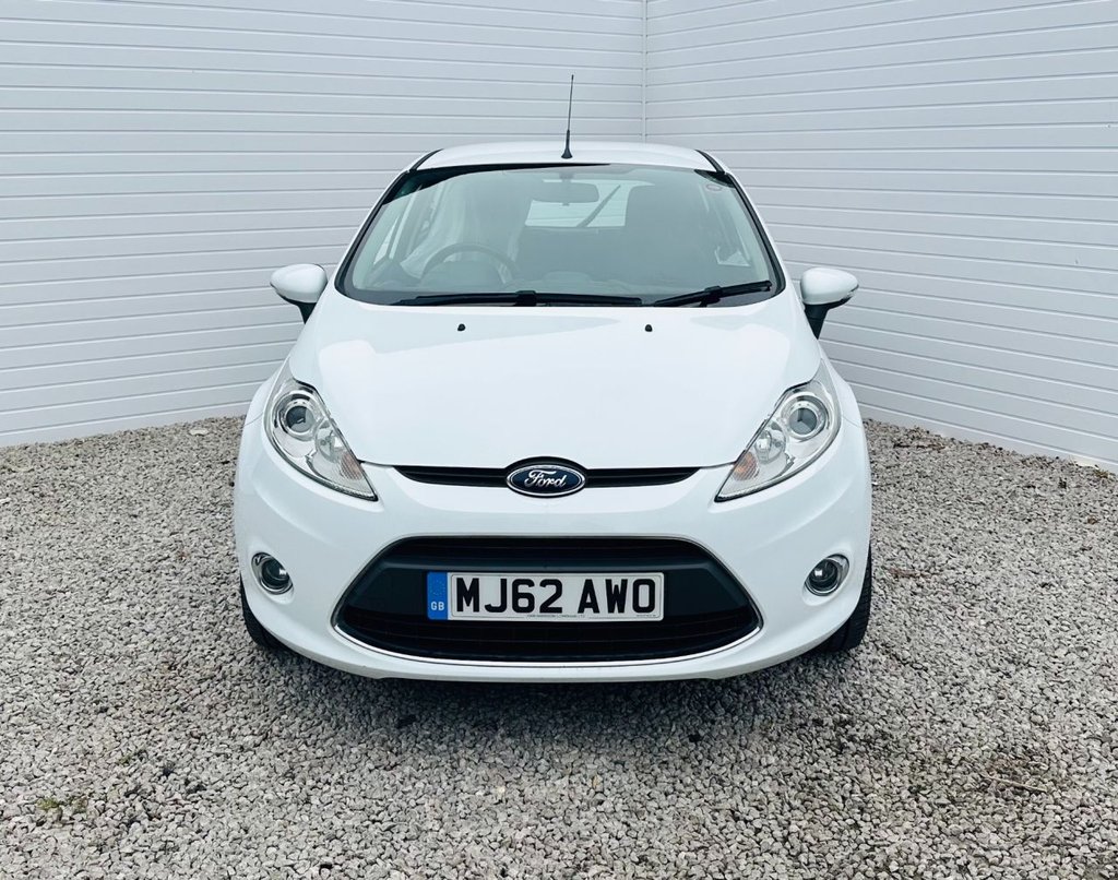 Used Ford Fiesta 2012 for sale - 76406209: Photo 2