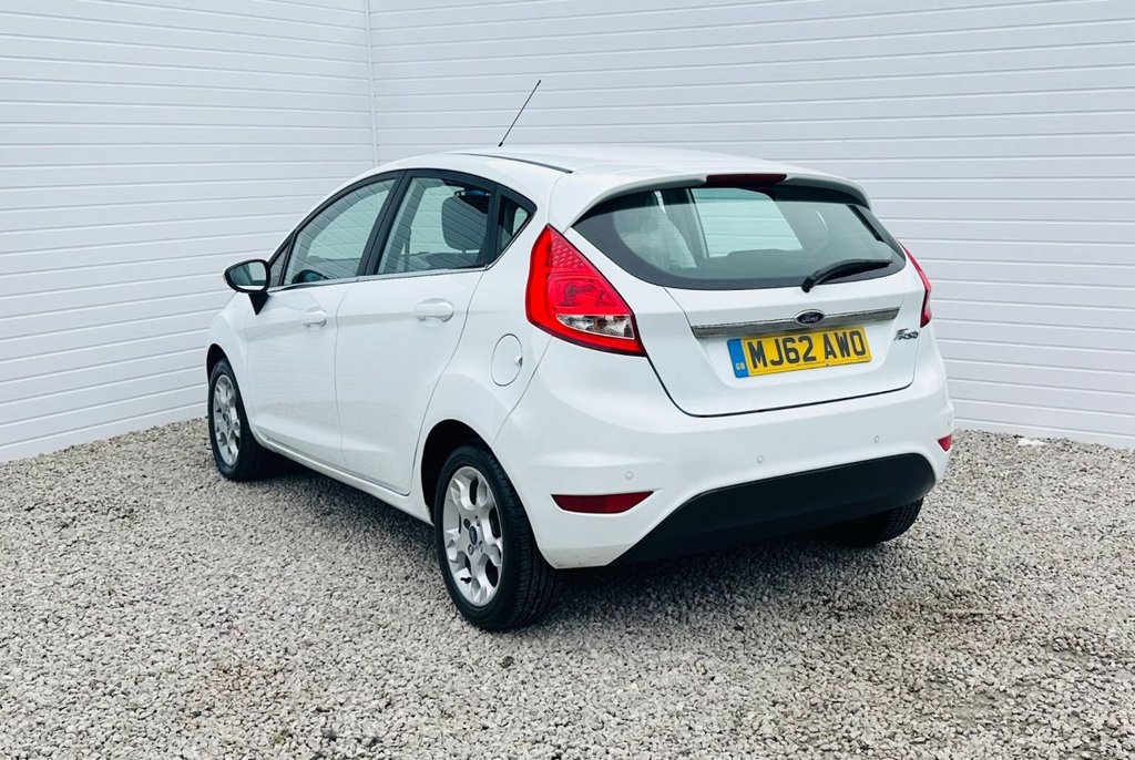 Used Ford Fiesta 2012 for sale - 76406209: Photo 3