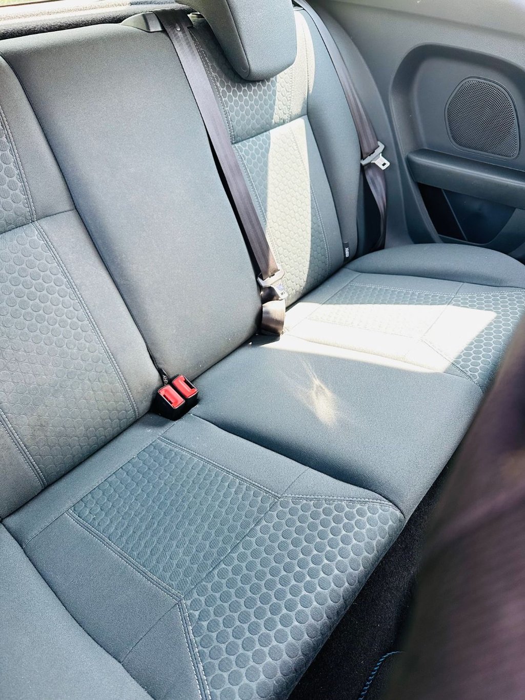 Used Ford Fiesta 2010 for sale - 77218631: Photo 11