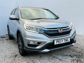 Used Honda CR-V 2017 for sale - 76914790: Photo
