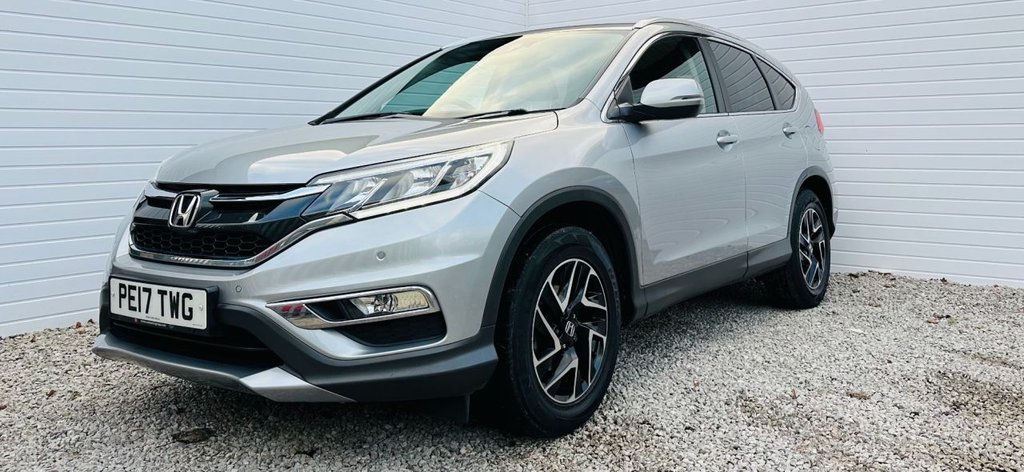 Used Honda CR-V 2017 for sale - 76914790: Photo 3