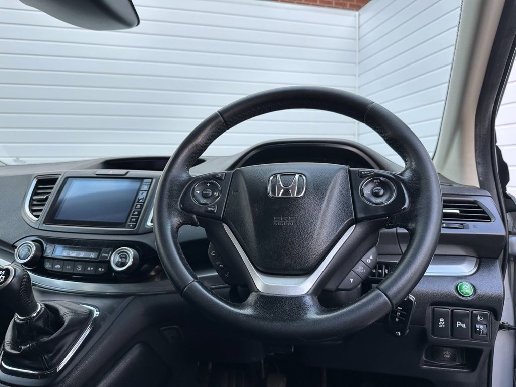 Used Honda CR-V 2017 for sale - 76914790: Photo 40