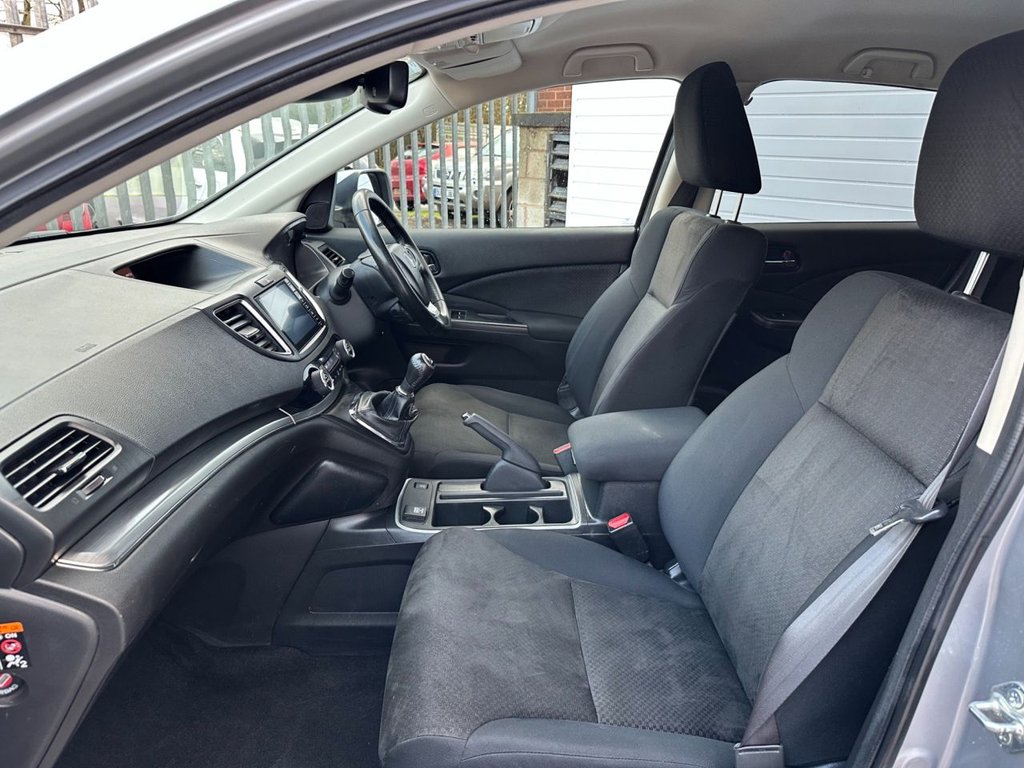 Used Honda CR-V 2017 for sale - 76914790: Photo 6