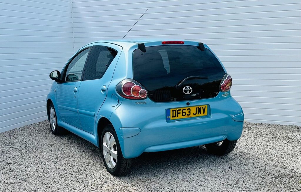 Used Toyota AYGO 2013 for sale - 76406237: Photo 12