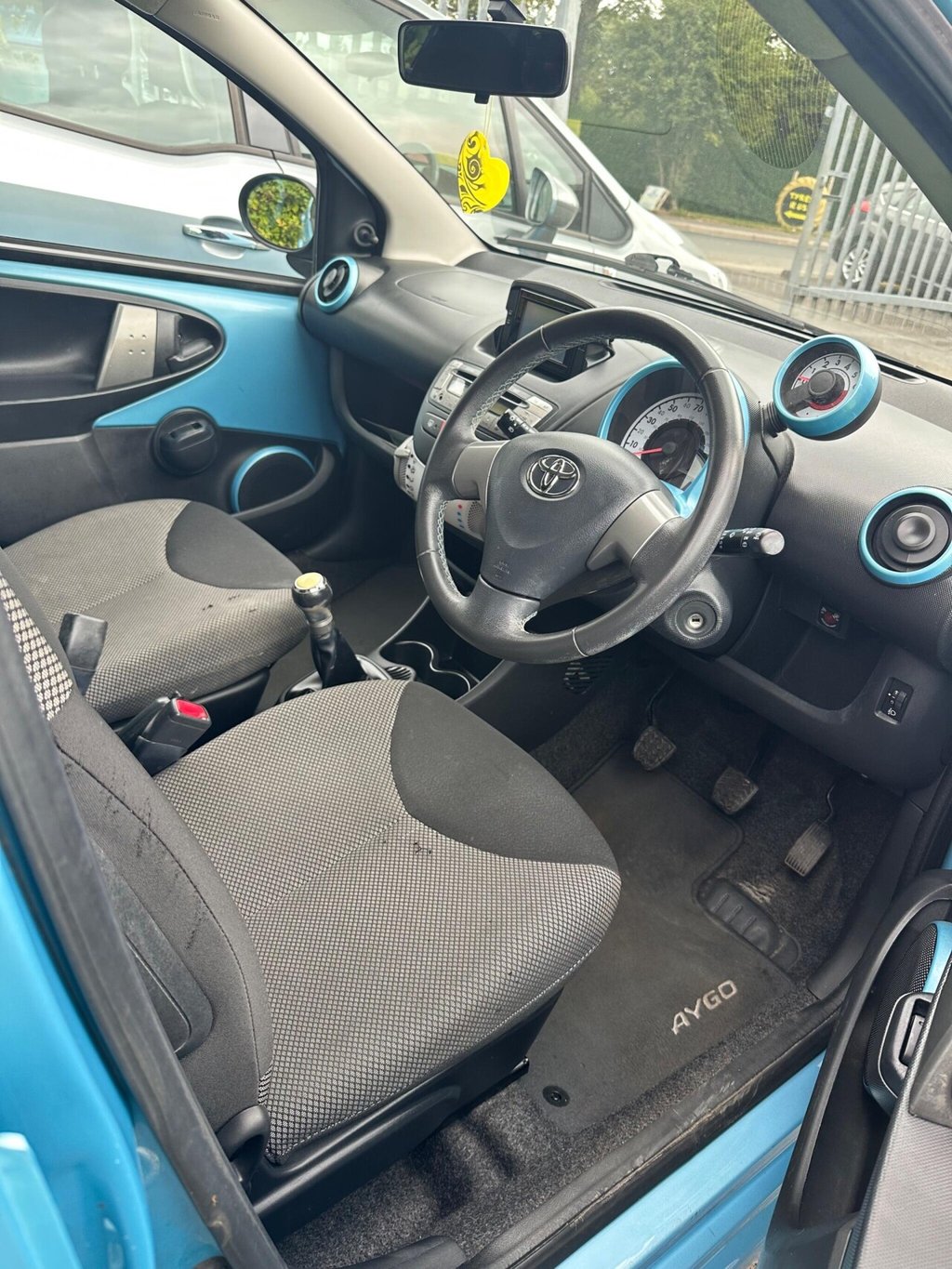 Used Toyota AYGO 2013 for sale - 76406237: Photo 18