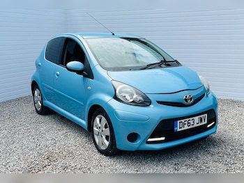 Used Toyota AYGO 2013 for sale - 76406237: Photo