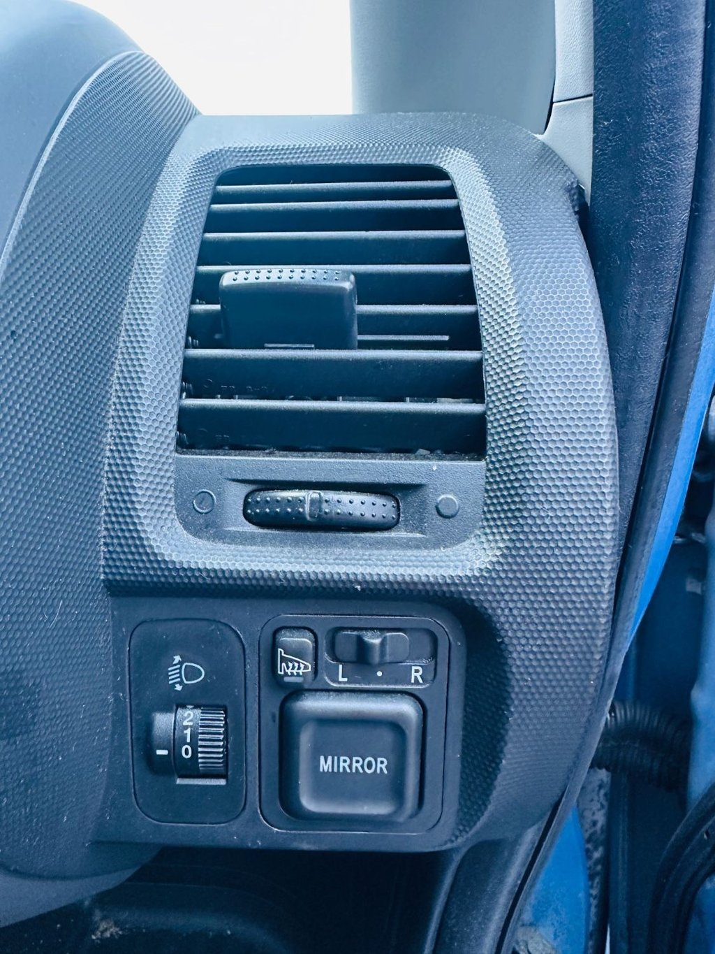 Used Honda Jazz 2003 for sale - 76406860: Photo 19