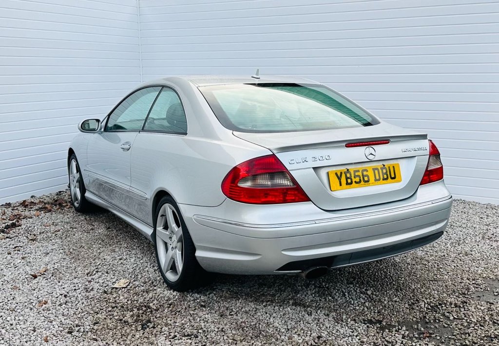 Used Mercedes-Benz CLK 2007 for sale - 77218550: Photo 2